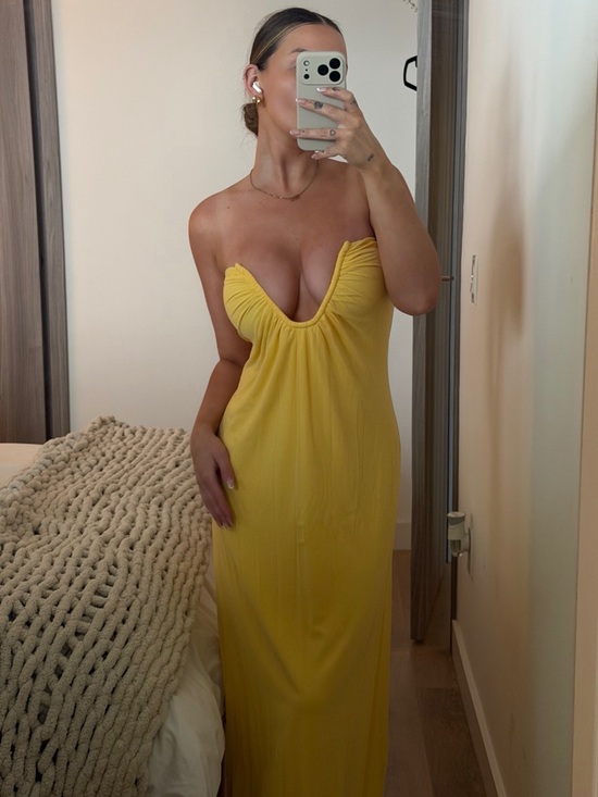 Beginning Boutique Dresses & Skirts - Beginning Boutique Sunny Yellow Strapless Gown
